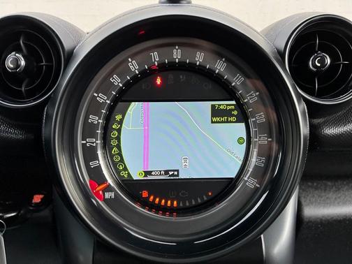 Photo 2 of 30 of 2015 MINI Countryman Cooper S