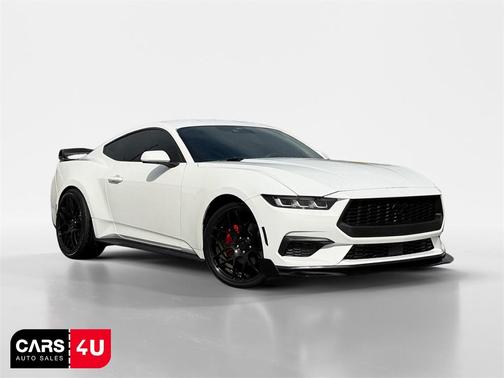 2024 Ford Mustang EcoBoost