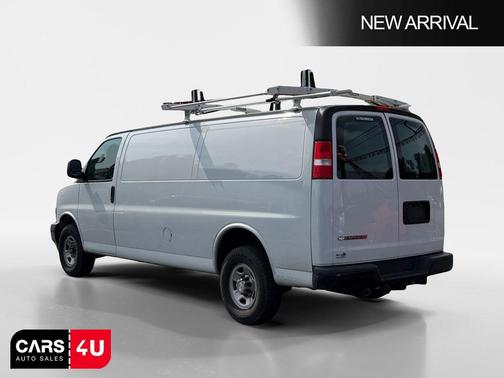 Summit White 2020 Chevrolet Express 2500 Work Van