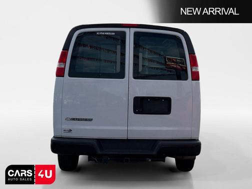 Summit White 2020 Chevrolet Express 2500 Work Van