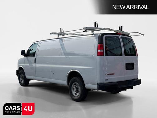 Summit White 2020 Chevrolet Express 2500 Work Van