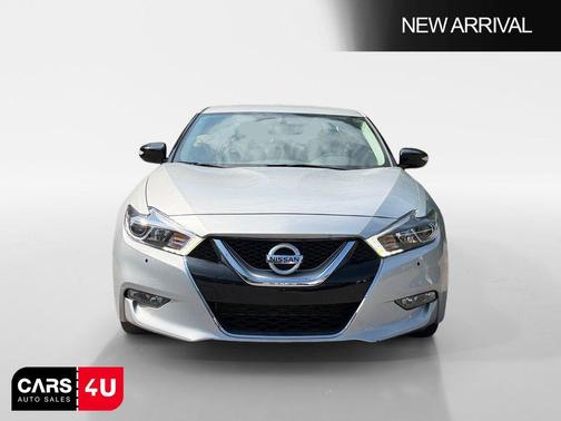 Brilliant Silver 2017 Nissan Maxima 3.5 SV