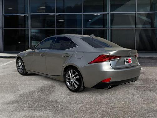2018 Lexus IS 300 Base