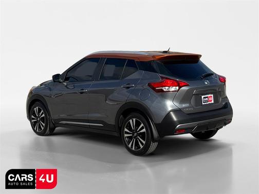 2019 Nissan Kicks SR