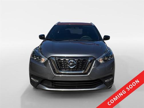 2019 Nissan Kicks SR