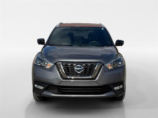 2019 Nissan Kicks SR
