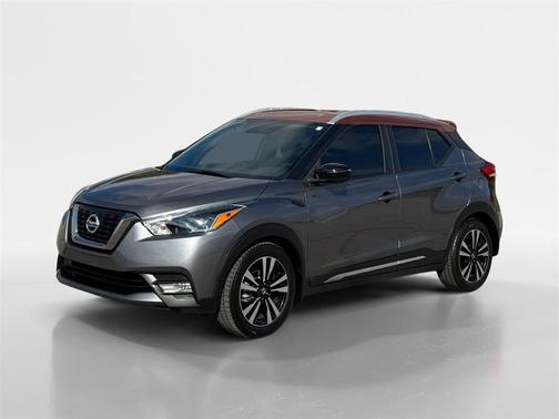 2019 Nissan Kicks SR