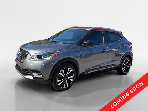 2019 Nissan Kicks SR
