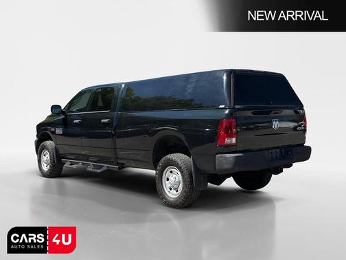 Black Forest Green Pearlcoat 2016 RAM 2500 Tradesman