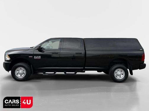 Black Forest Green Pearlcoat 2016 RAM 2500 Tradesman