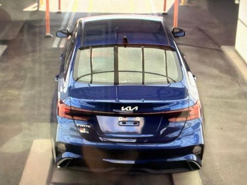 Deep Sea Blue 2022 Kia Forte LXS