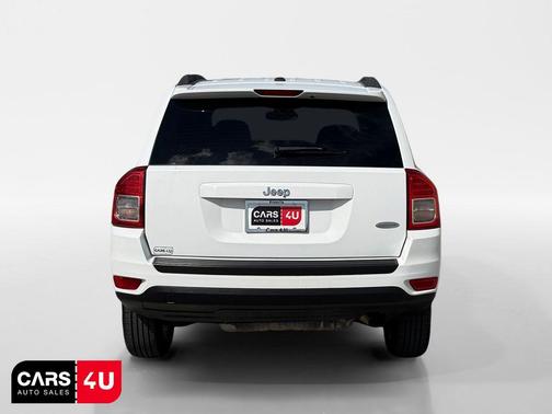 Bright White Clearcoat 2012 Jeep Compass Latitude