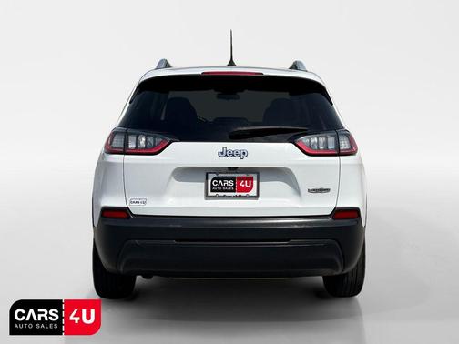 Bright White Clearcoat 2019 Jeep Cherokee Latitude