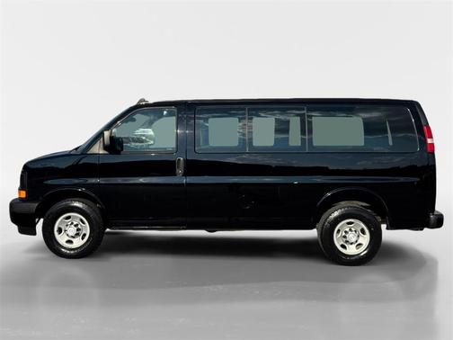 2017 Chevrolet Express 2500 Work Van