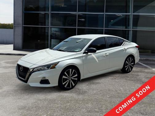 2020 Nissan Altima SR FWD