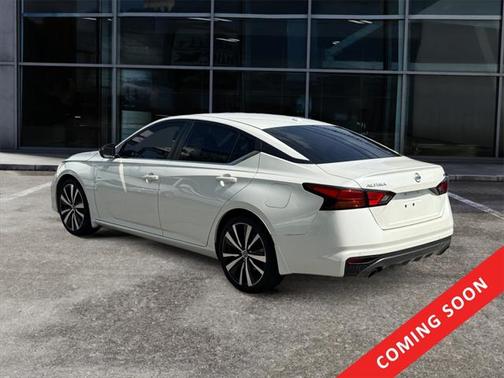 2020 Nissan Altima SR FWD