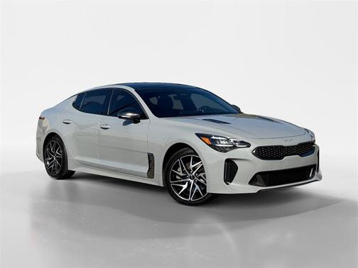 2022 Kia Stinger GT-Line