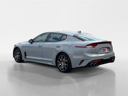 2022 Kia Stinger GT-Line