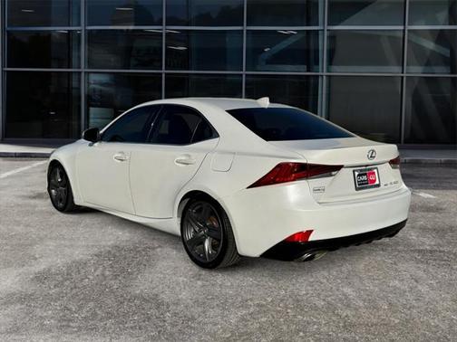 2018 Lexus IS 300 Base