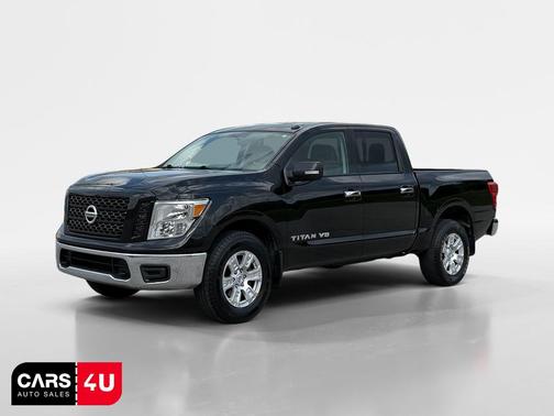 Magnetic Black Metallic 2019 Nissan Titan SV