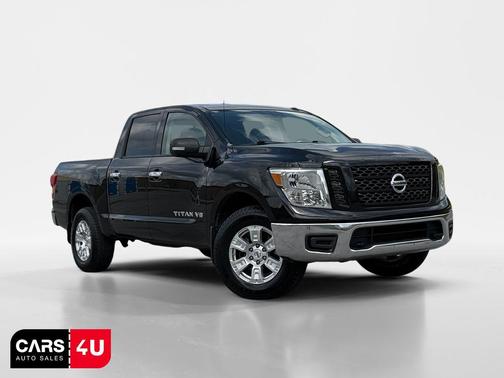 Magnetic Black Metallic 2019 Nissan Titan SV