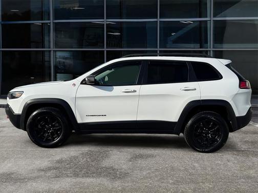 2020 Jeep Cherokee Trailhawk Elite