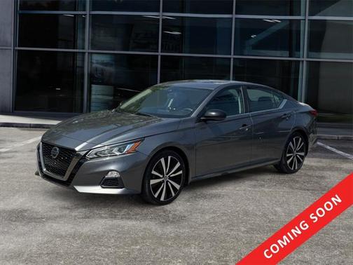2020 Nissan Altima SR FWD