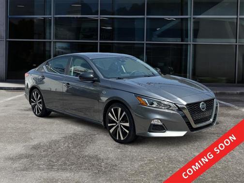 2020 Nissan Altima SR FWD
