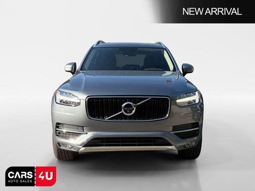 2018 Volvo XC90 T5 Momentum