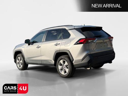 Silver Sky Metallic 2021 Toyota RAV4 Hybrid LE