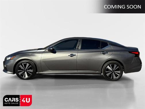 2021 Nissan Altima 2.5 SV