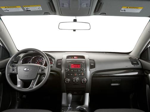 Snow White Pearl 2011 Kia Sorento LX