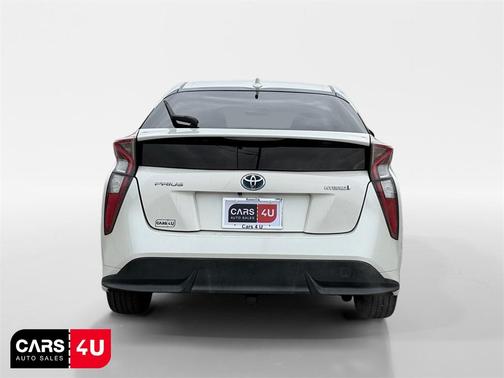 2016 Toyota Prius Three Touring