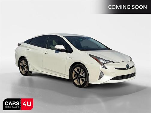 2016 Toyota Prius Three Touring
