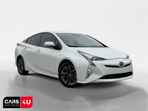 2016 Toyota Prius Three Touring