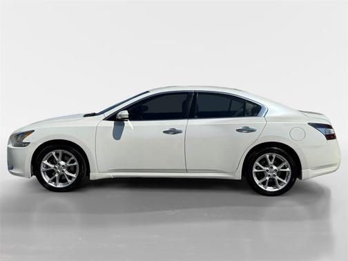 2014 Nissan Maxima SV