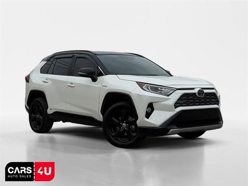 2020 Toyota RAV4 Hybrid SE