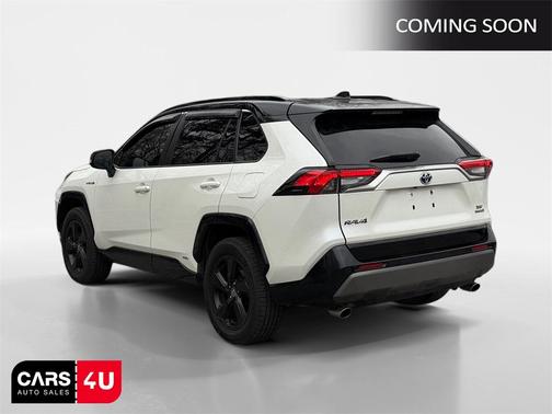 2020 Toyota RAV4 Hybrid SE