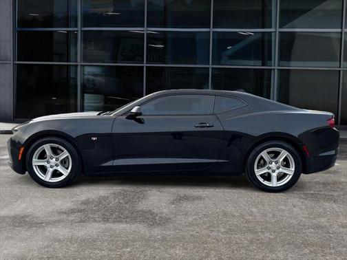 2022 Chevrolet Camaro 1LT