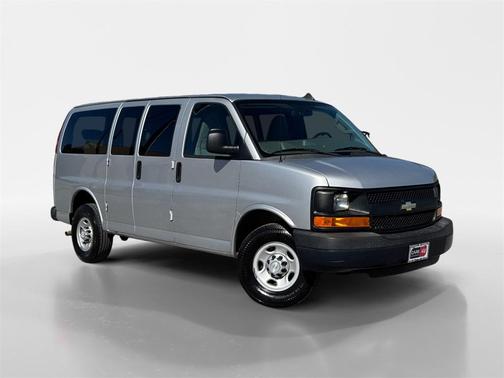 2016 Chevrolet Express 2500 Work Van