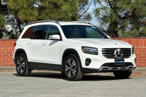 2026 Mercedes-Benz GLB 250 