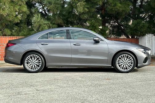 2026 Mercedes-Benz CLA 250 