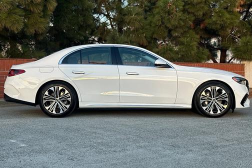 Polar White 2025 Mercedes-Benz E-Class