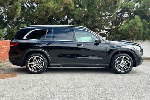 2024 Mercedes-Benz GLS 450
