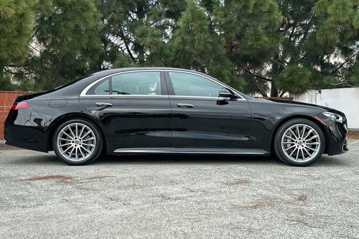 2021 Mercedes-Benz S-Class 