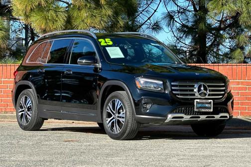 2025 Mercedes-Benz GLB 250 