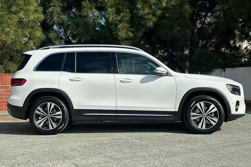 2026 Mercedes-Benz GLB 250 