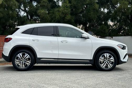 2025 Mercedes-Benz GLA 250 4MATIC