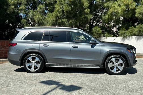 2022 Mercedes-Benz GLS 450