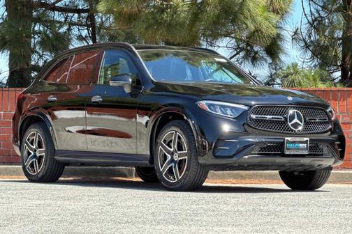 2023 Mercedes-Benz GLC 300